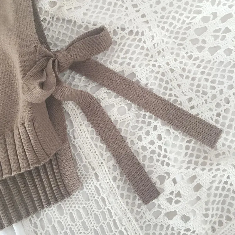 Brown Knitted Sleeveless Bow Vest