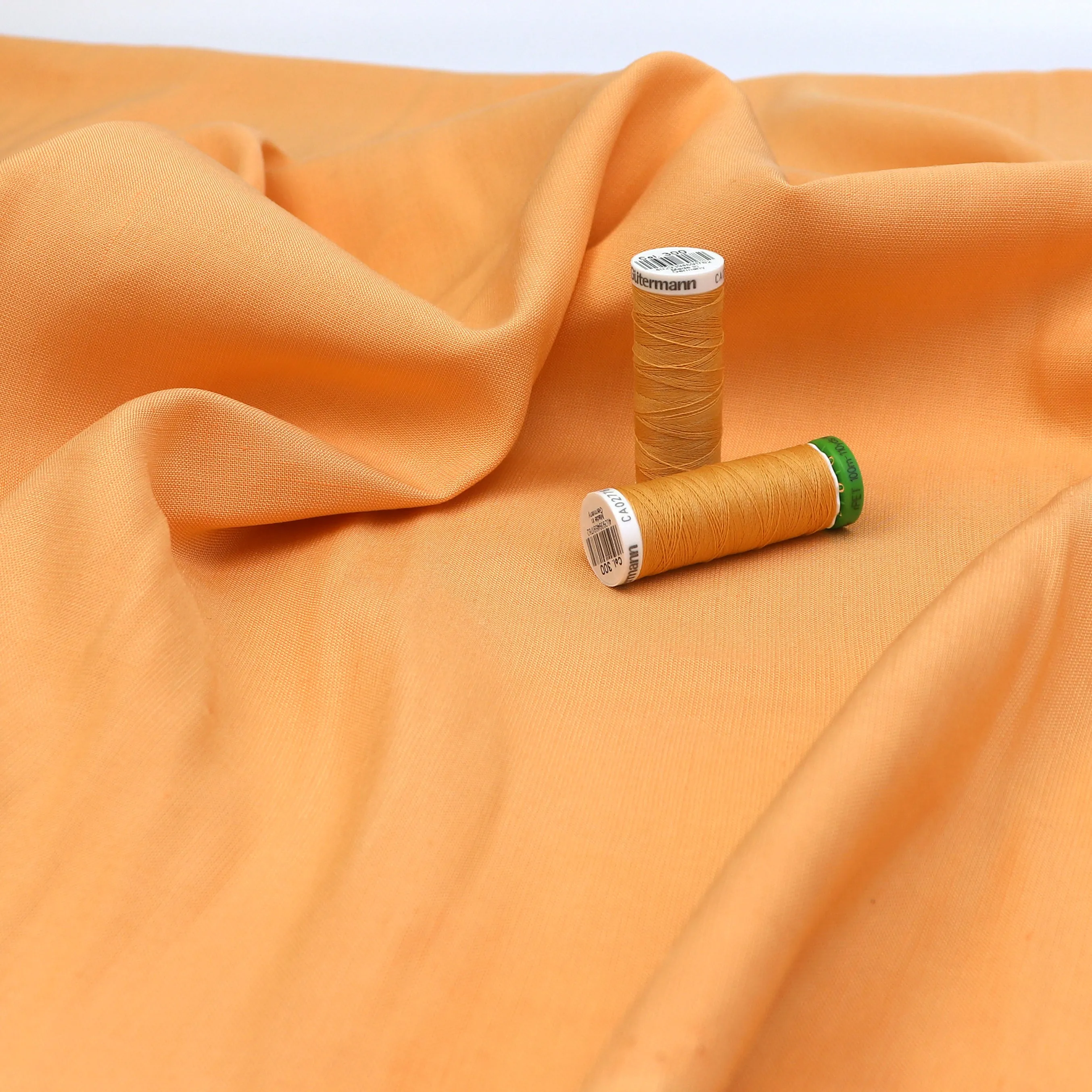 Deadstock Viscose Linen - Apricot Orange - END OF BOLT 40cm