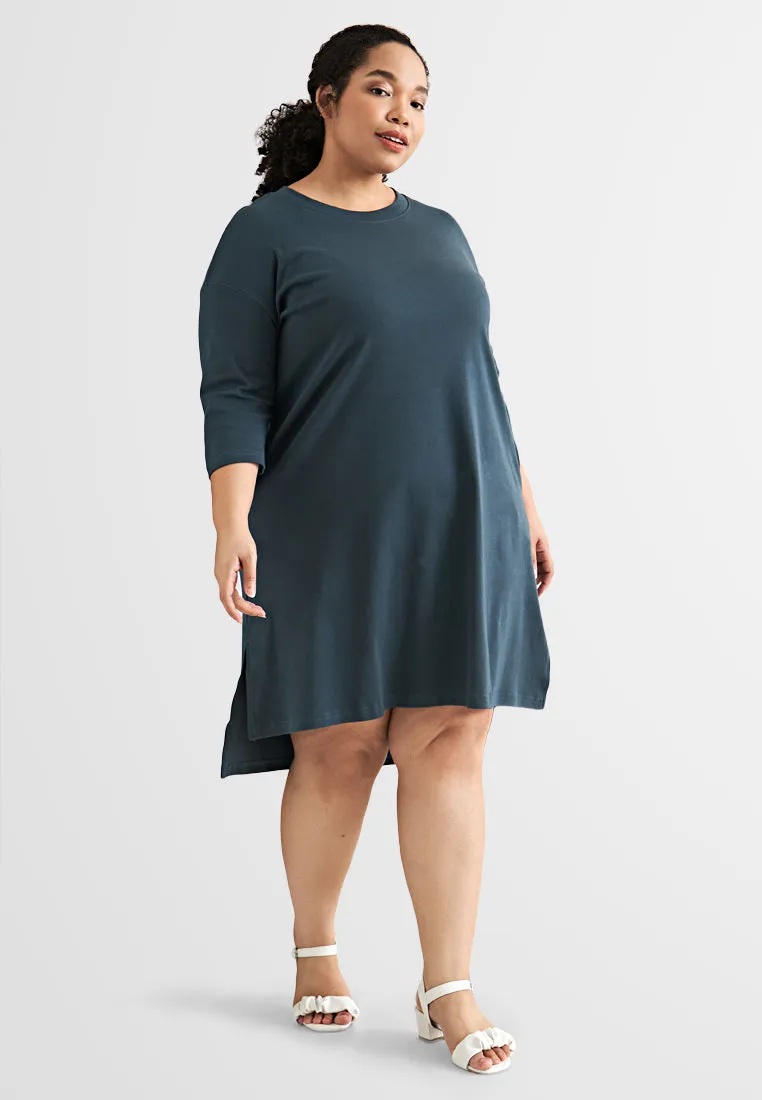 Dionne Minimalist 3/4 Sleeves Dress