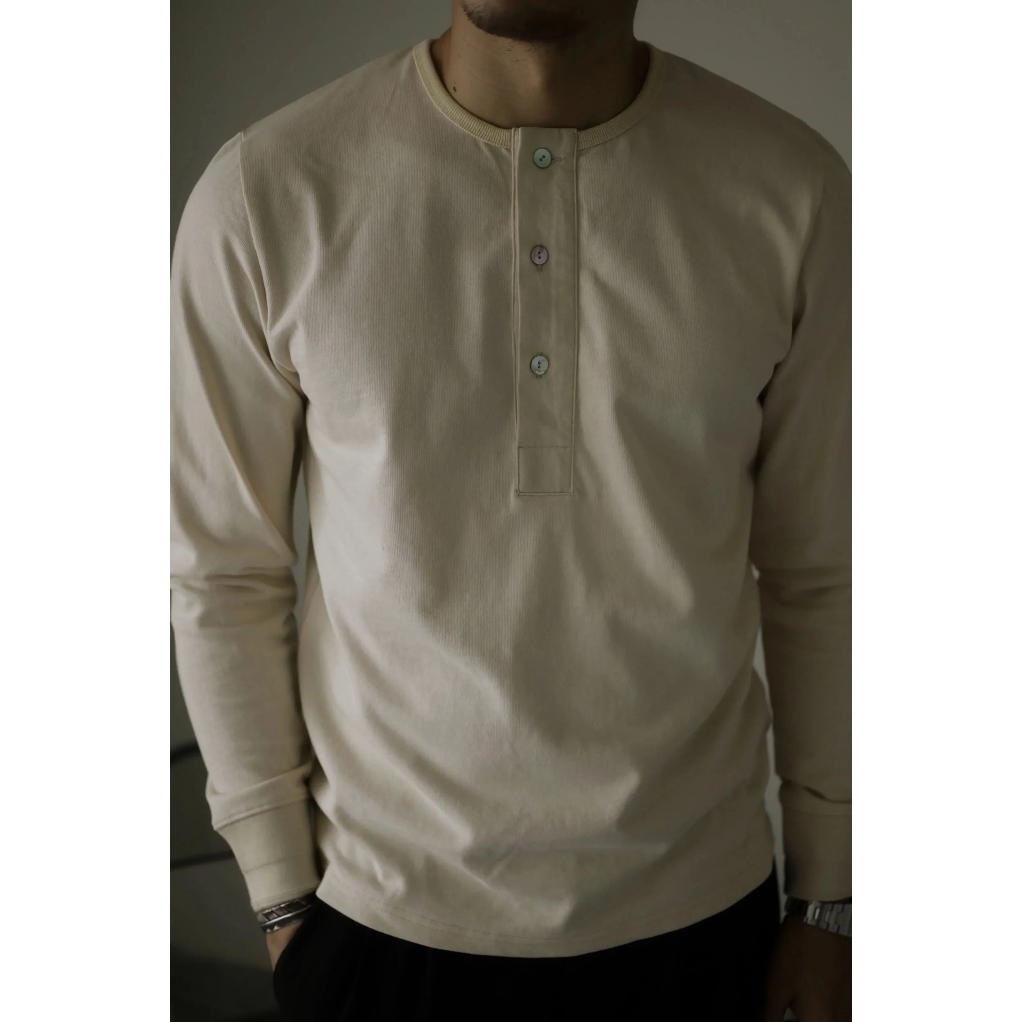 Henley Collar T-shirt for Men - Long Sleeves - Slim Fit - Safari Style