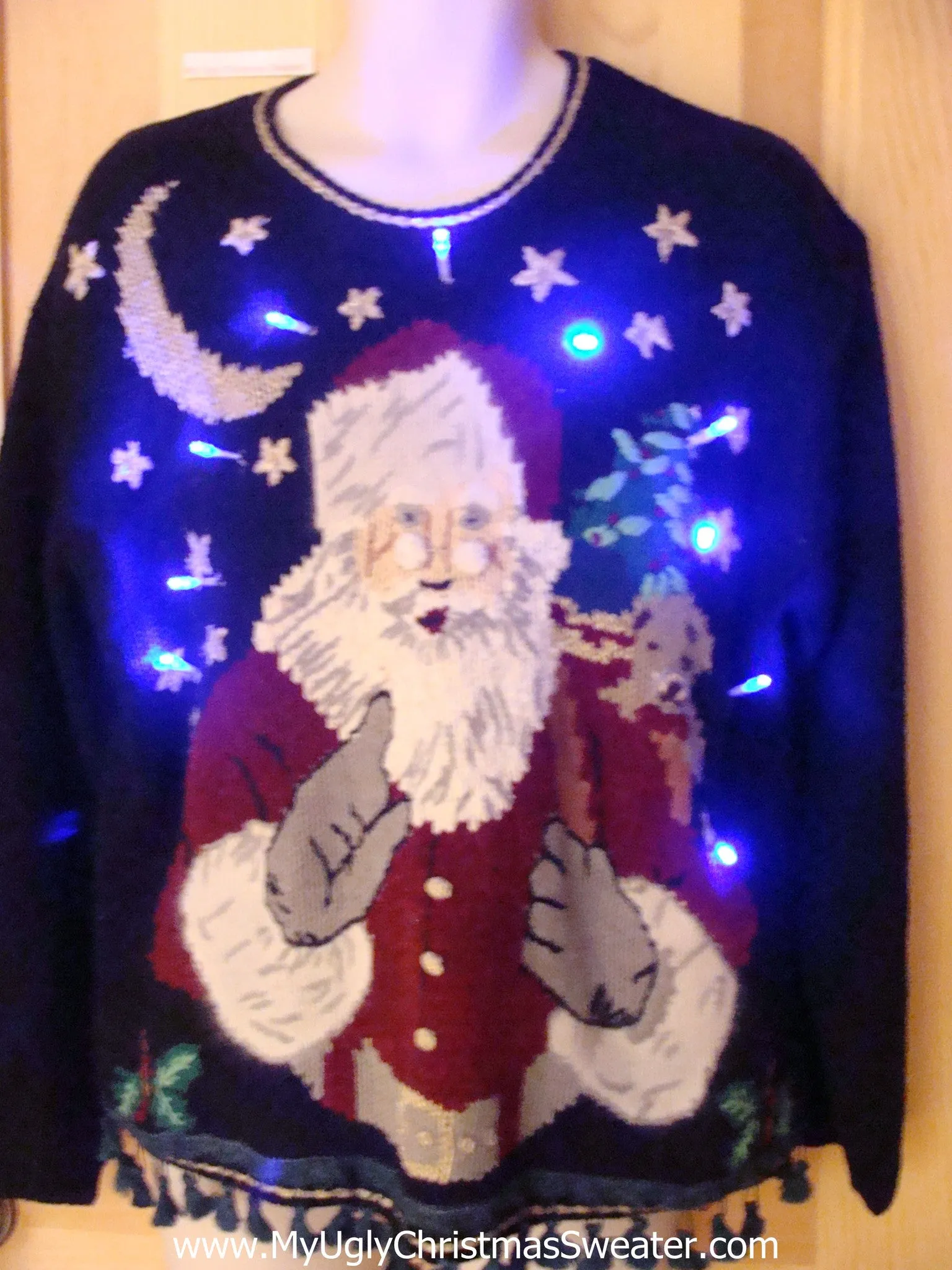 Light Up Christmas Sweater Santa Waving Finger