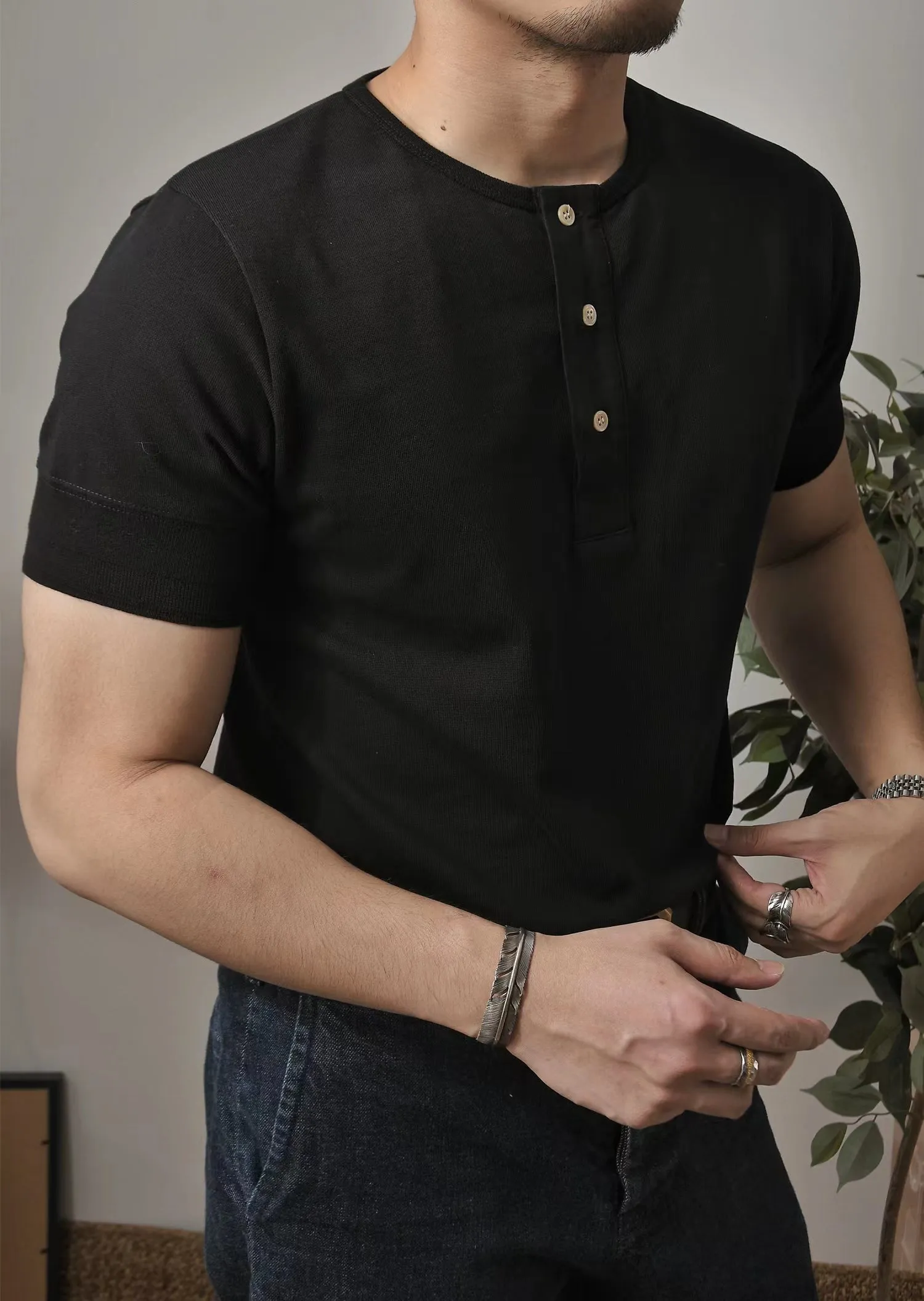 Men's Short Sleeves Henley Shirt