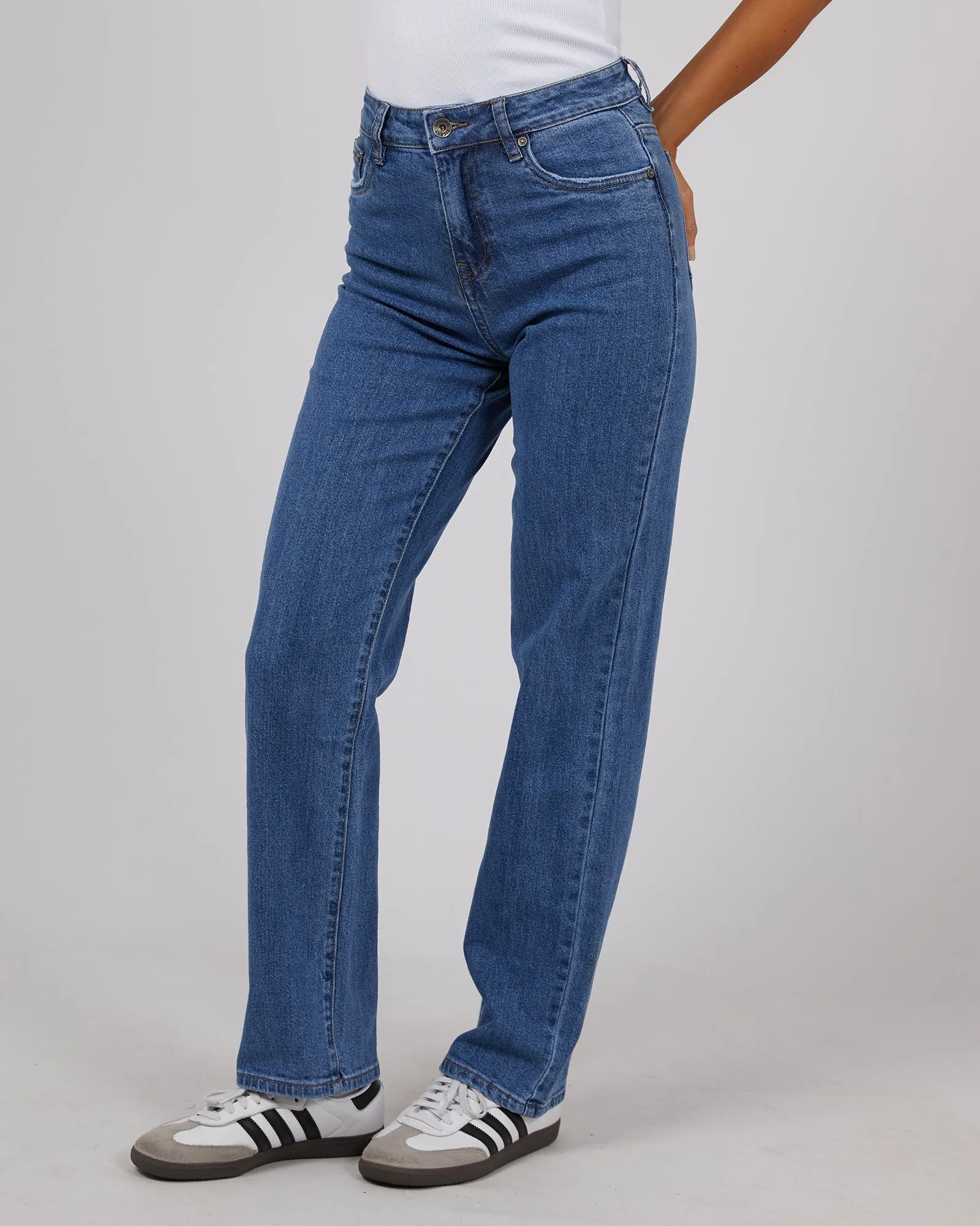 Mila Comfort Straight Jean Blue