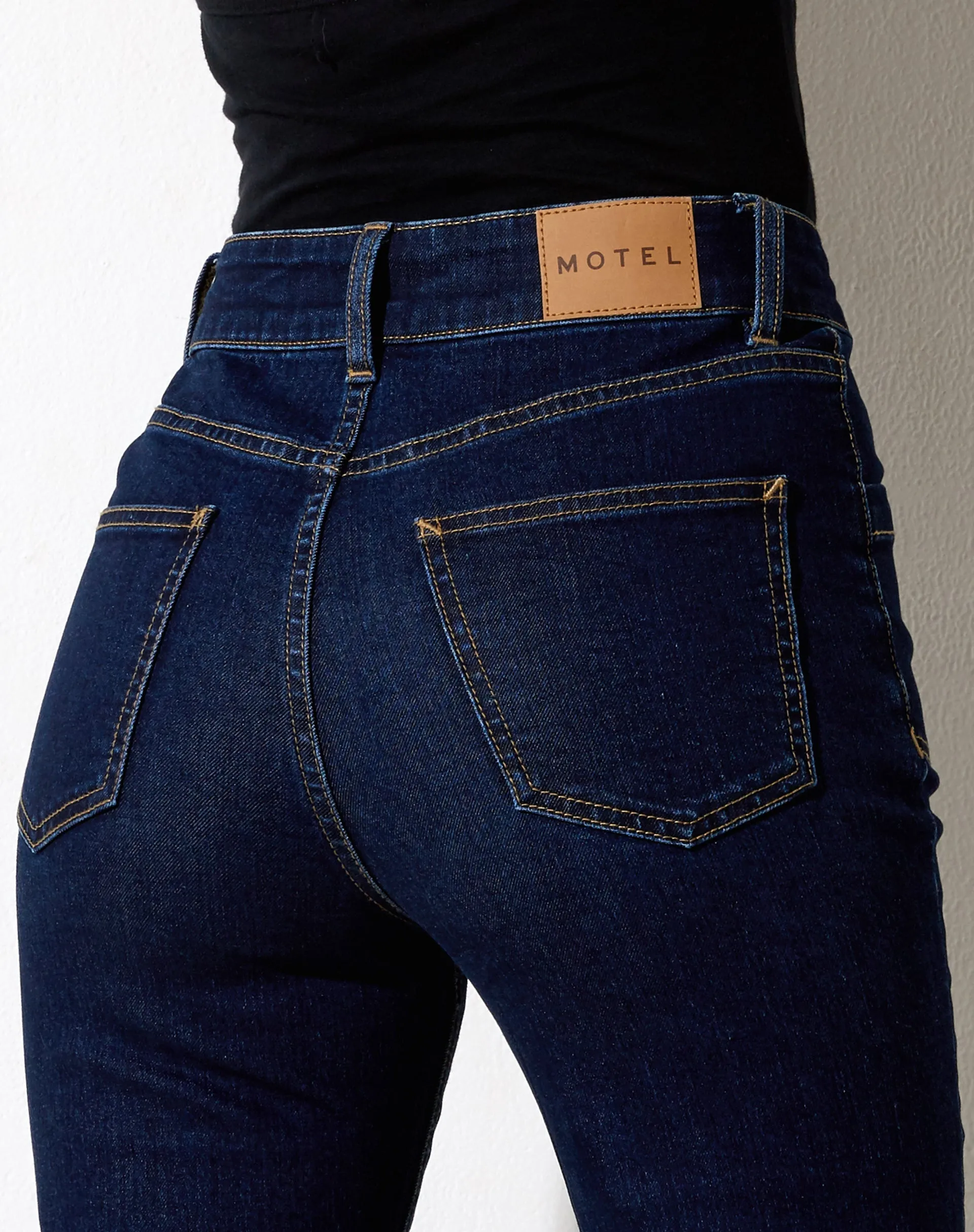 Seam Split Jeans in Indigo Blue