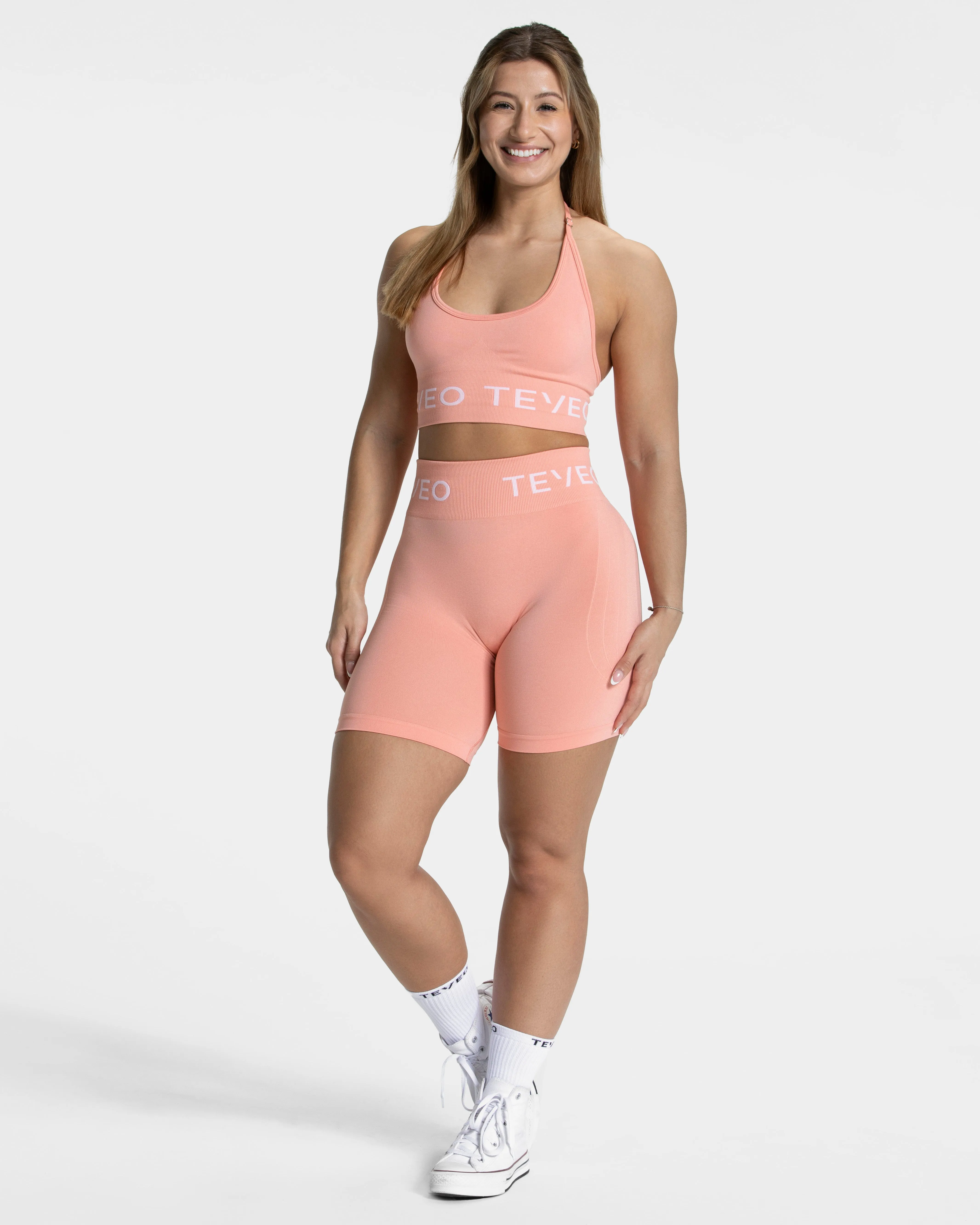 Signature Scrunch Short "Peach"