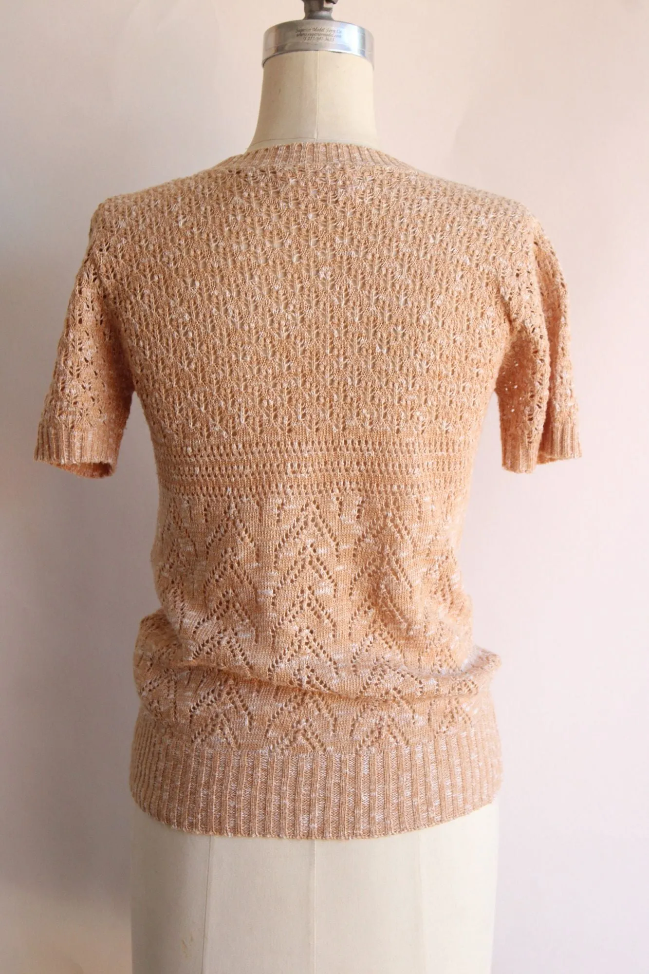 Vintage 1980s 1990s Pointellle Knit Tan Pullover Sweater